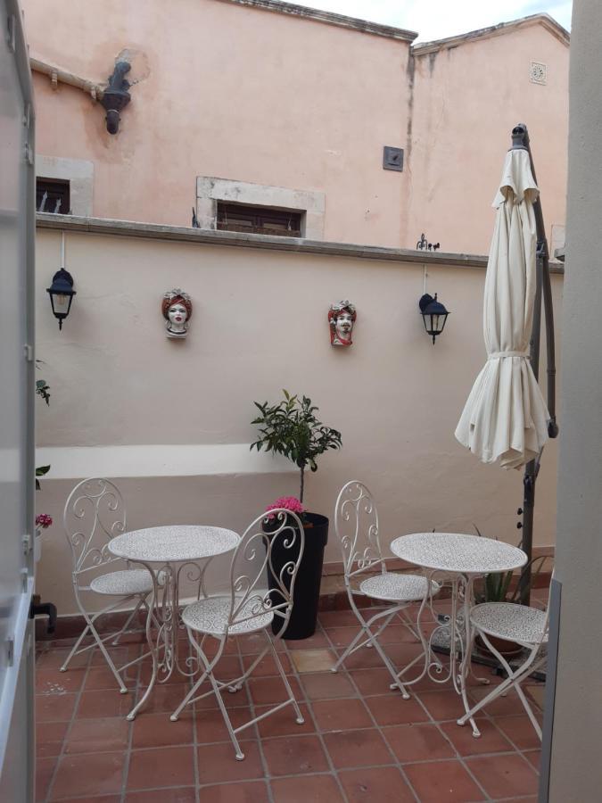 Villa La Casa Di Sarah Syrakus Exterior foto
